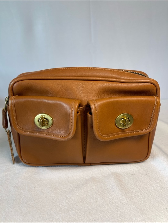 Coach Handbags - Coach 0921-130 Vintage Waist Pack Style 507 British Tan Leather Authenticated to